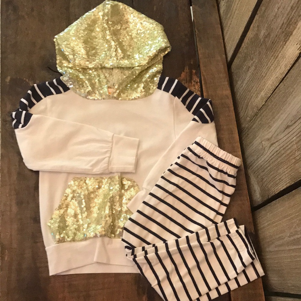 Hoodie and leggings